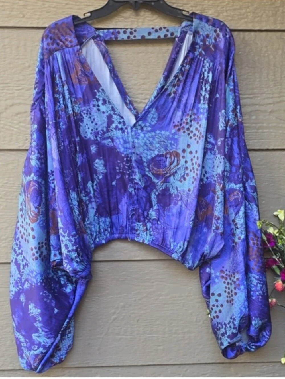 By Anthropologie Long-Sleeve Shine Cropped Blouse - Picture 1 of 8